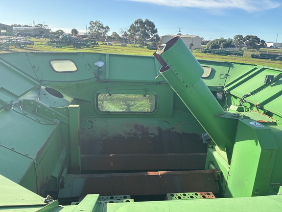 John Deere 9670 STS image 15