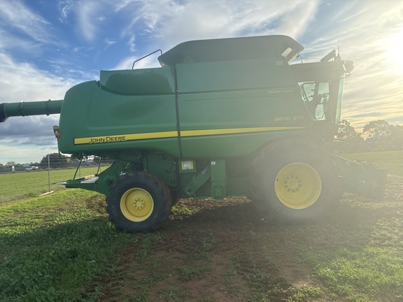 John Deere 9870 STS 2009 image 8