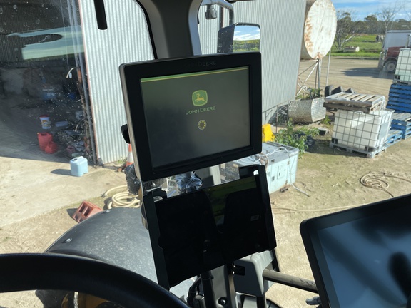 JCB 8330 Fastrac 2023 image 10