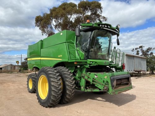 John Deere S670 2012
