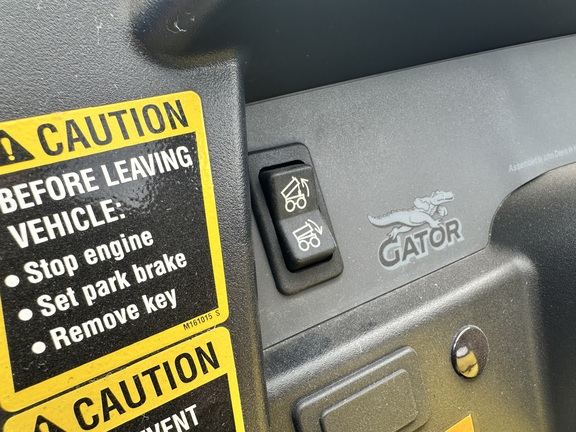 John Deere XUV 825I GREEN 2011 image 12