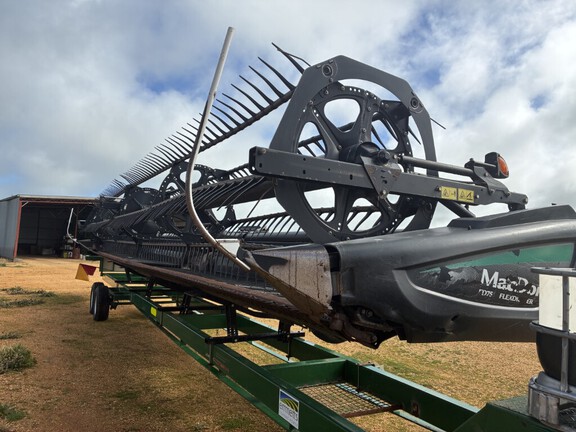John Deere S680 2013 image 9