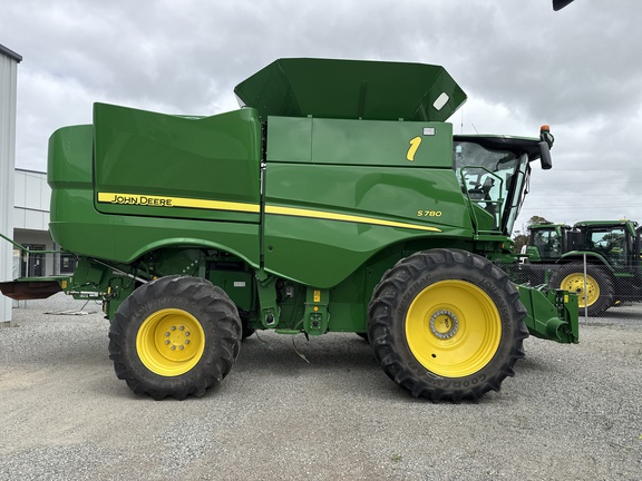 John Deere S780 2021 image 8