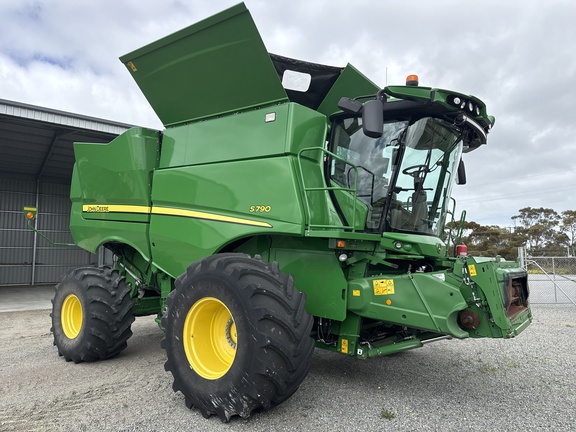 John Deere S790 2021 image 7