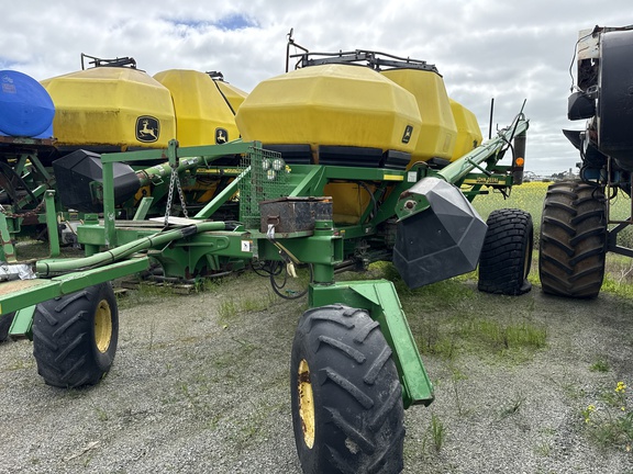 John Deere 1900 2002 image 1