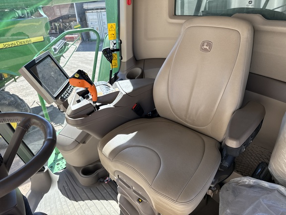 John Deere S790 2021 image 14