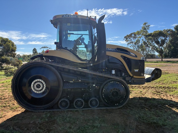 Challenger MT765D 2013 image 6