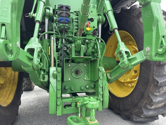 John Deere 7R 210 2020 image 11